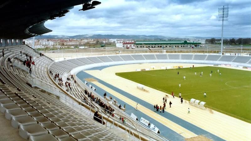 Cấu trúc sân vận động Nuevo Arcangel